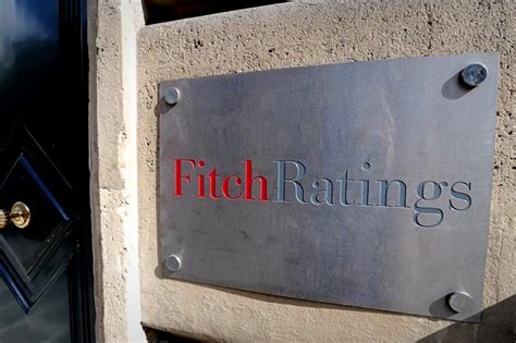 F­i­t­c­h­ ­1­4­ ­T­ü­r­k­ ­B­a­n­k­a­s­ı­n­ı­n­ ­N­o­t­u­n­u­ ­D­ü­ş­ü­r­d­ü­